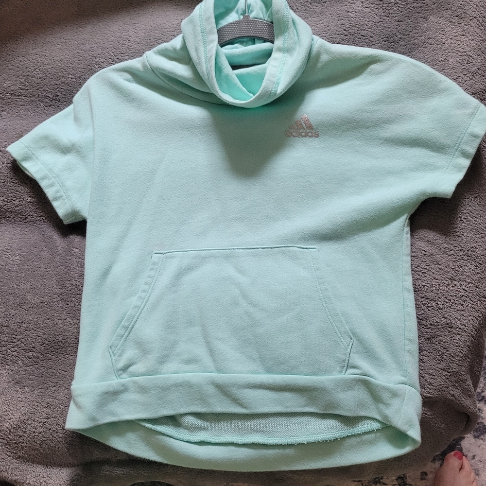 Girls Adidas high neck short sleeved sweatshirt